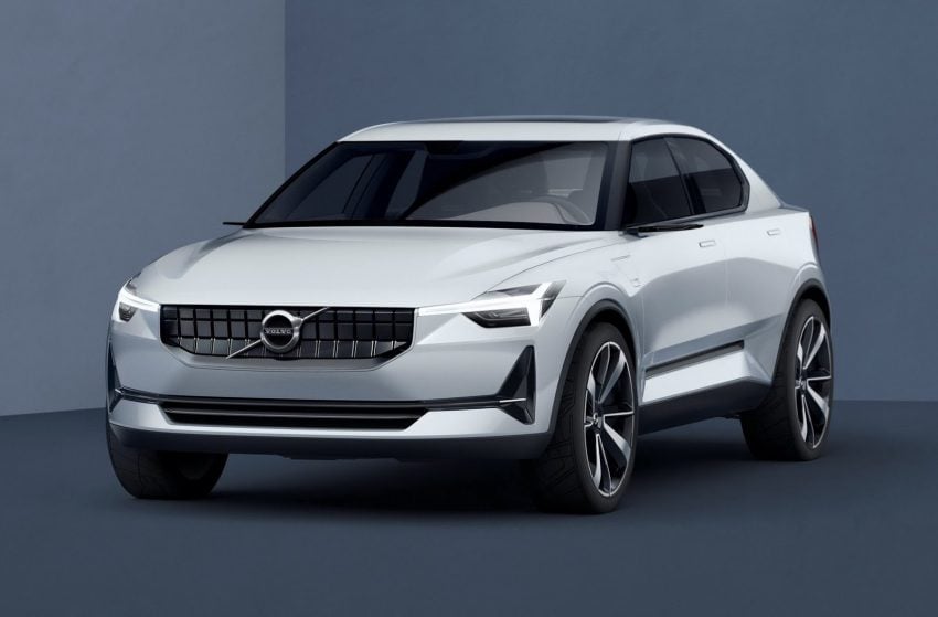 Volvo   Некоторое время назад он объявил, что собирается заменить мультимедийную систему в своих автомобилях на базе Android